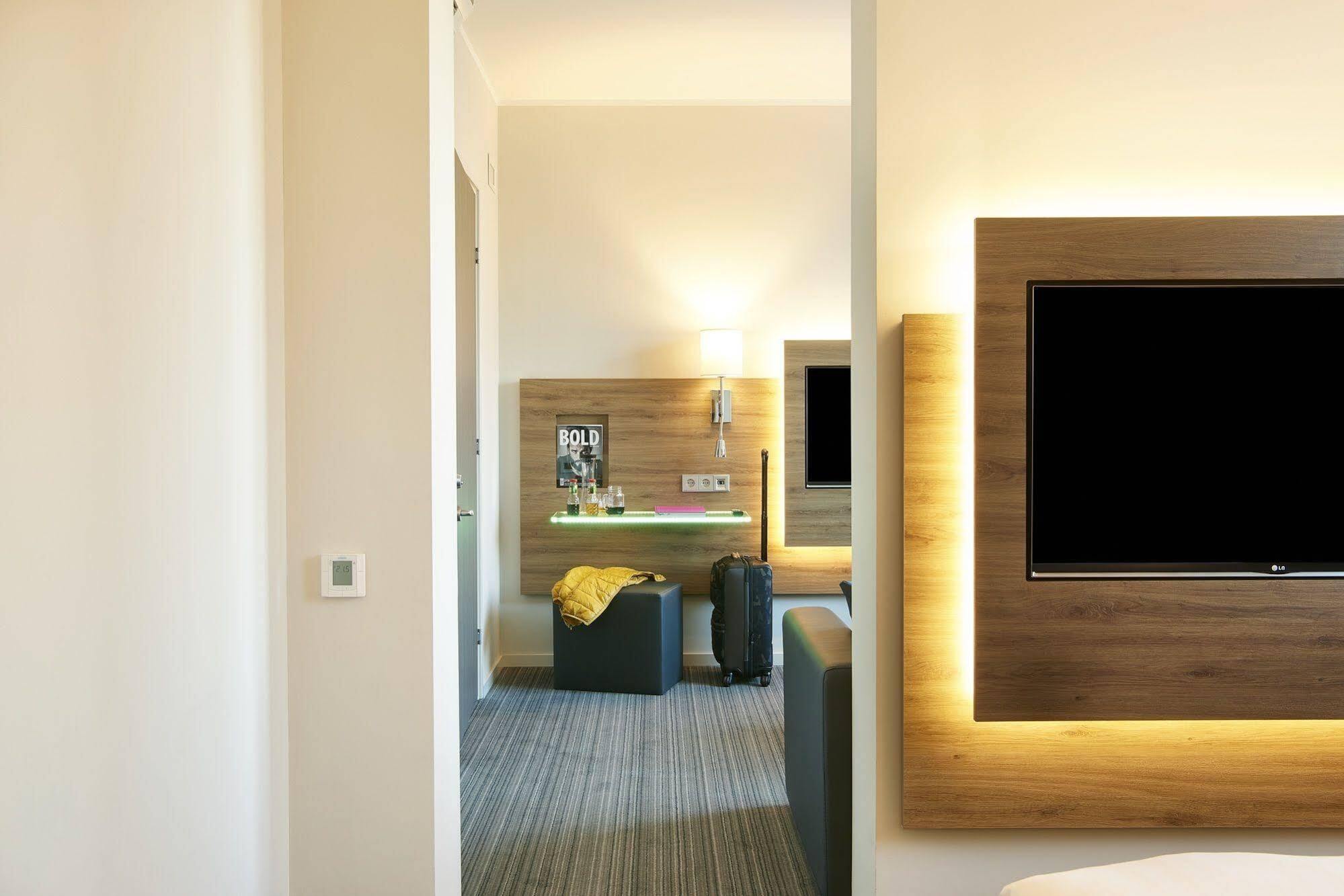 X Hotel Skjetten Εξωτερικό φωτογραφία